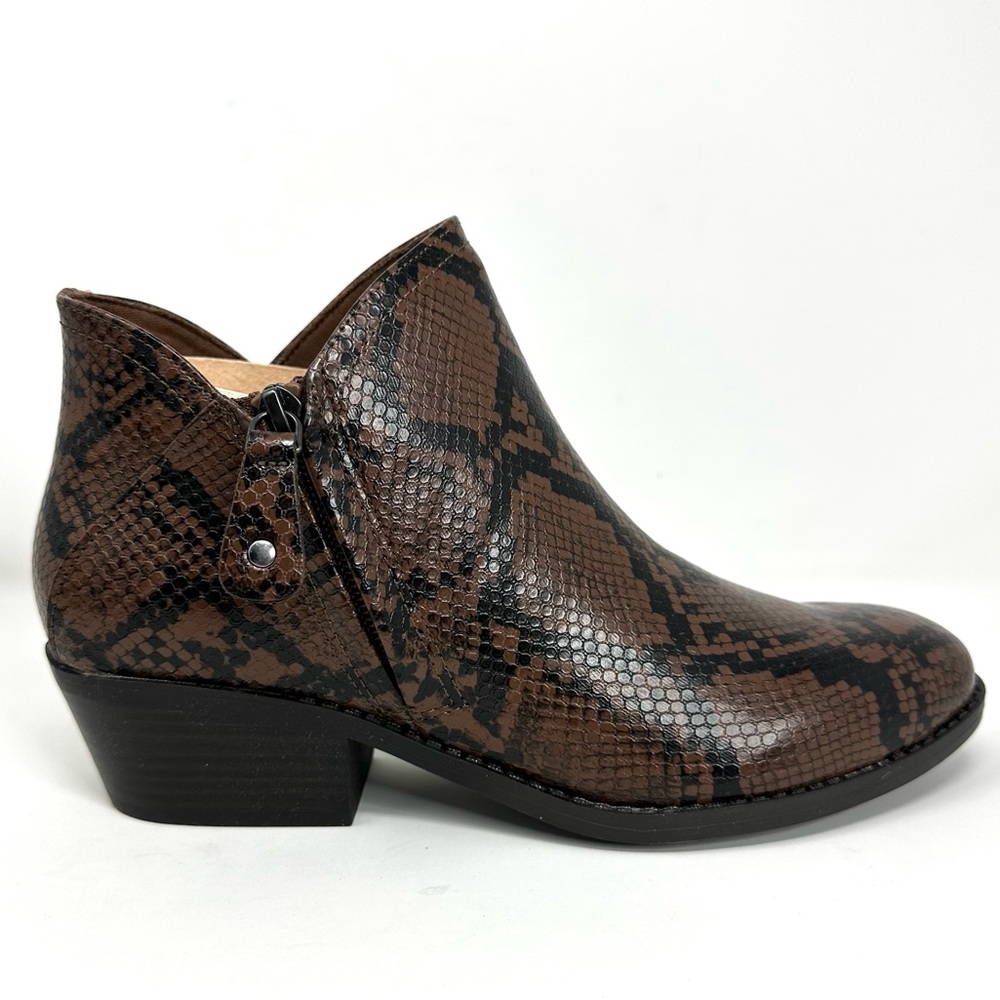 SO Angelfish Women's Brown Snake Ankle Boots - Picture 5 of 15